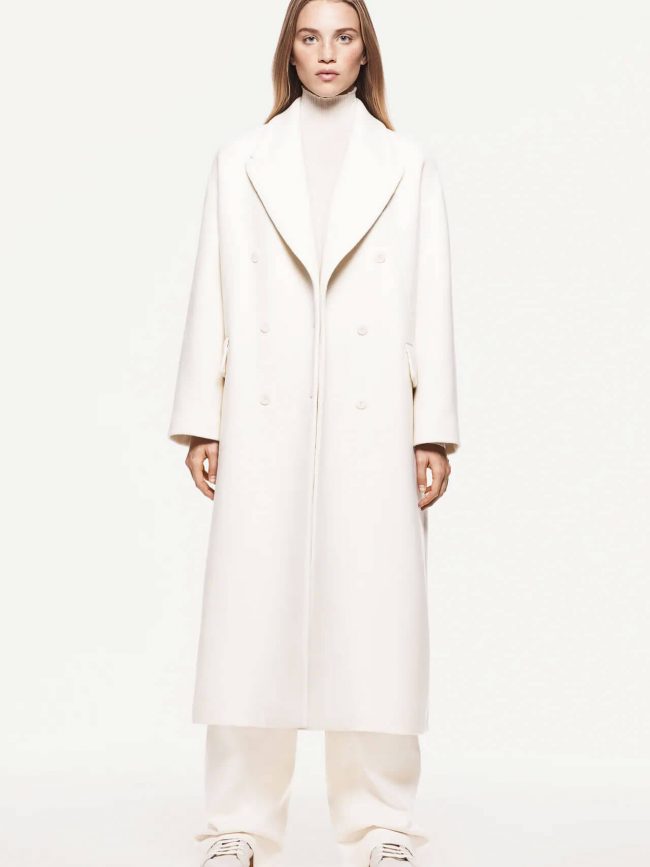 Short straight coat